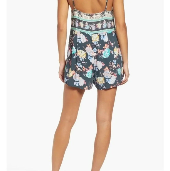 O'Neill Liam Floral Print Romper - Picture 2 of 7